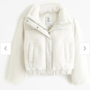 Abercrombie & Fitch Sherpa Mini Ultra Puffer